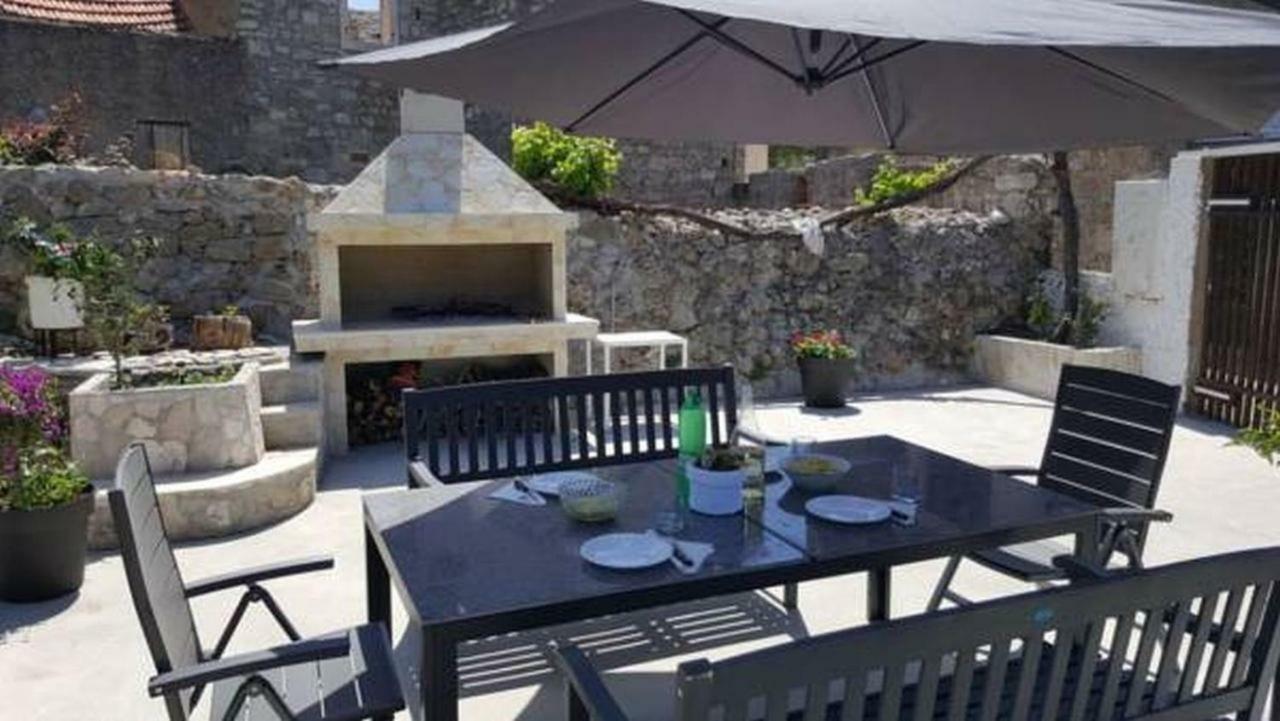 Villa Ines Komiža Εξωτερικό φωτογραφία